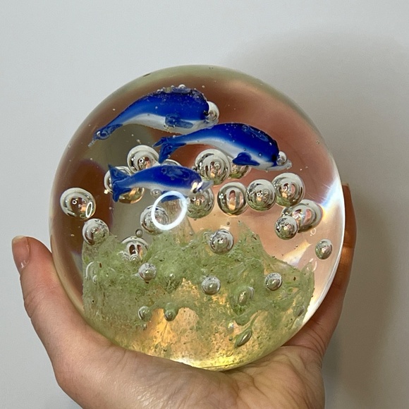 Art Glass Dolphin Paperweight Controlled Bubbles Blue Green 4.5" Murano Style - Picture 8 of 11